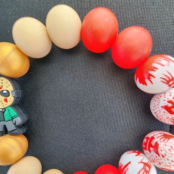 Jason Beaded Bracelet with Character Charm - Picture 5 of 5